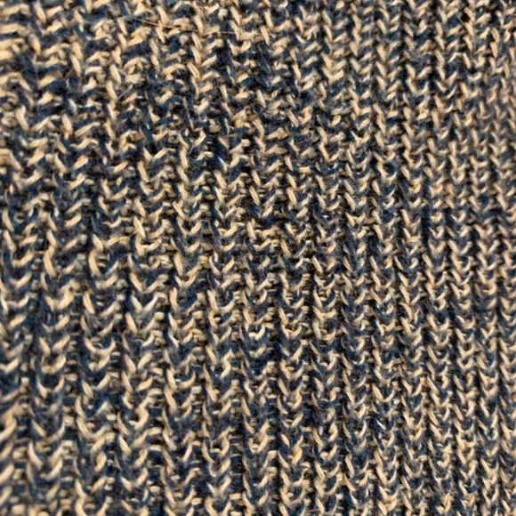 Express lightweight oversized sweater women’s size XS - Picture 4 of 5